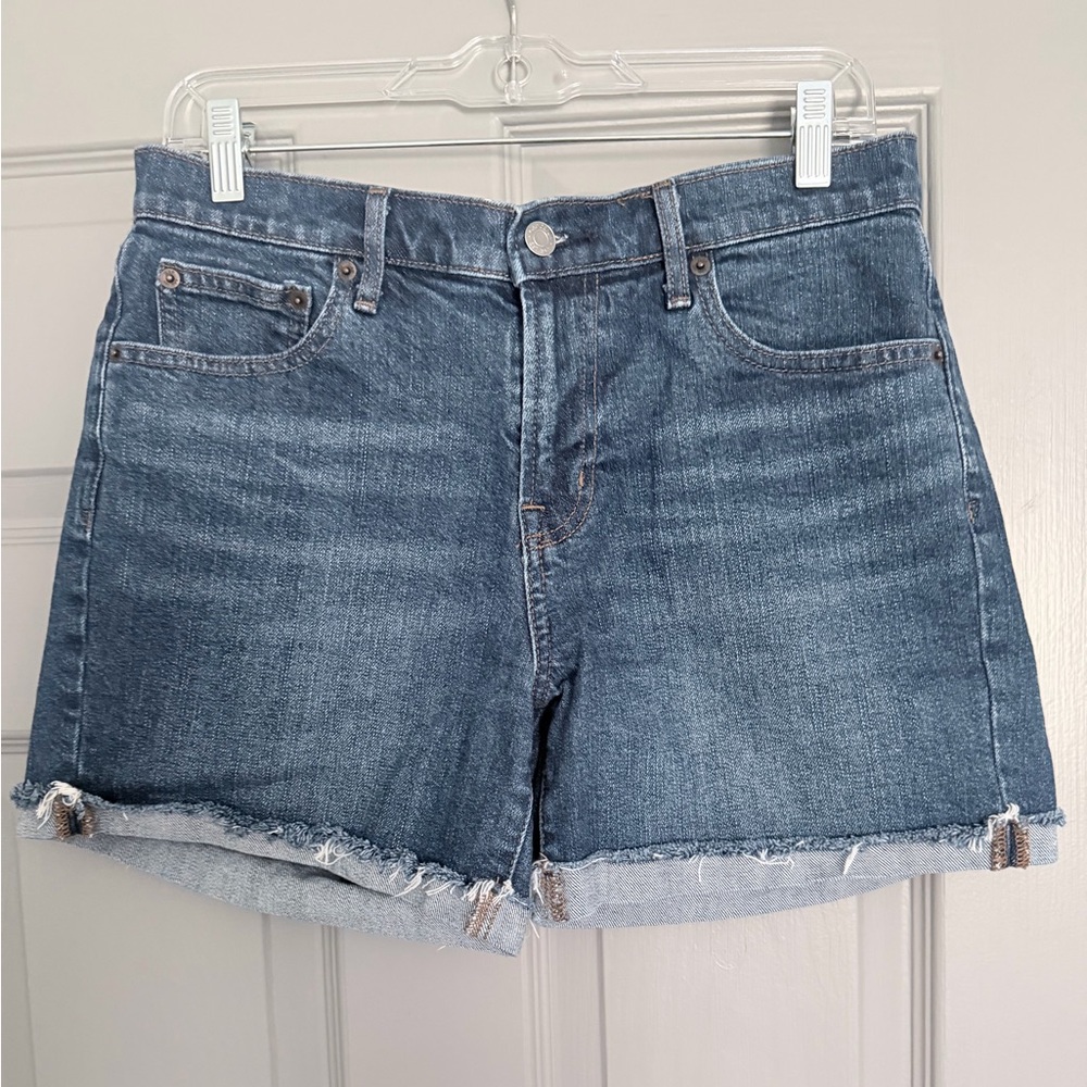GAP Classic Blue Jean Shorts, size 29